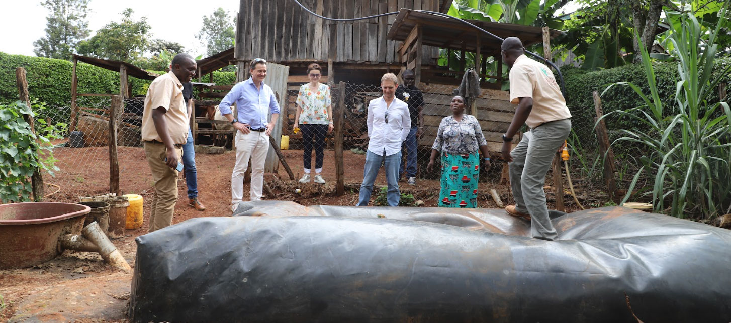 Biogas plant at small farmer Grace Njeru