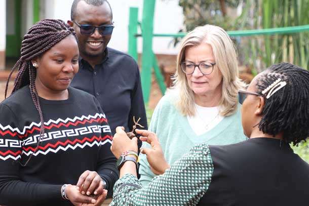 KfW Executive Board member Christiane Laibach visits LIMBUA